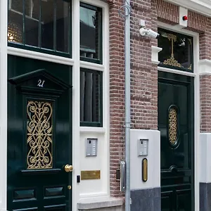 https://golden-mansion-city-apartments.amsterdamhotelsnl.com